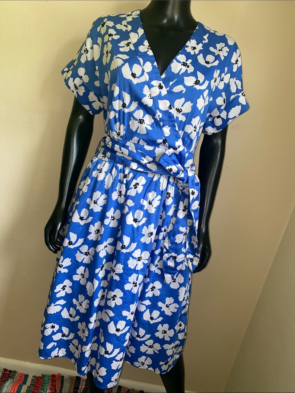 Who What Wear Blue and White Floral Wrap Midi Dress with Pockets